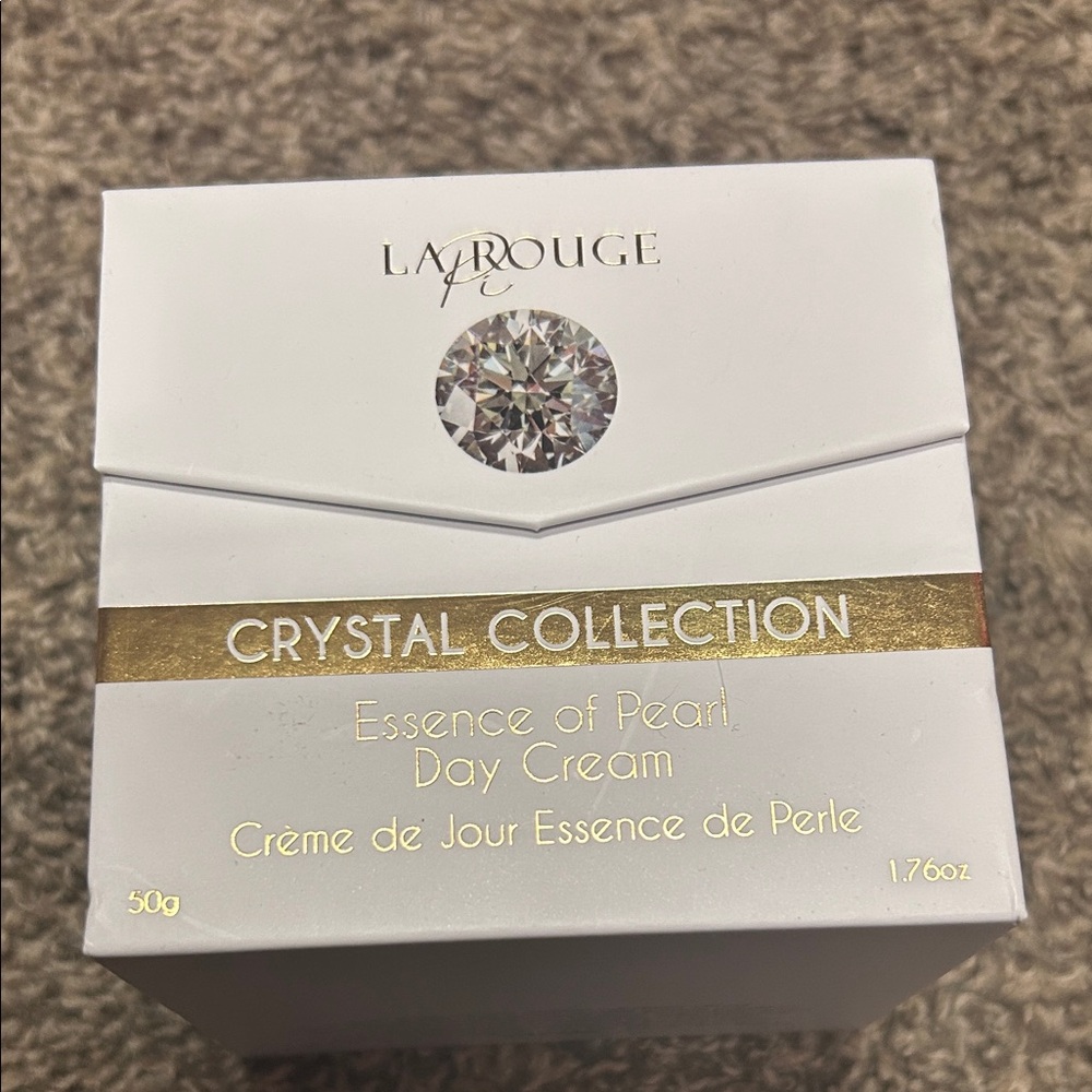 LaRouge Crystal Collection Essence of Pearl Day Cream